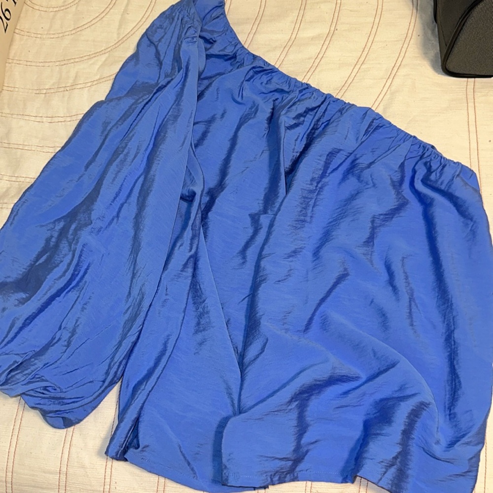 BRAND NEW one shoulder top size 3x